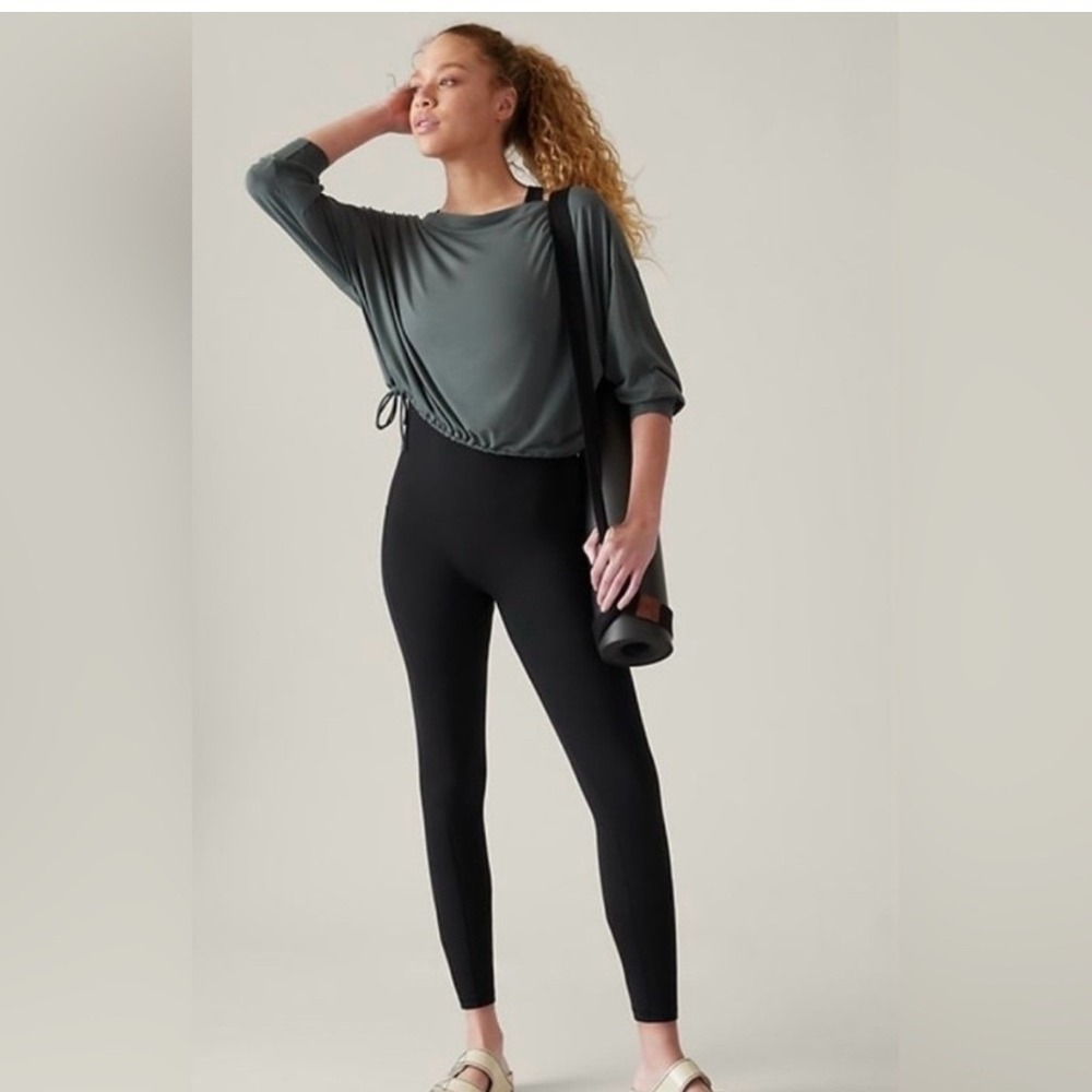 Athleta Cool Down Side Tie Cinched Hem Yoga Crop Top Green Grey 533418 XL NWOT‎